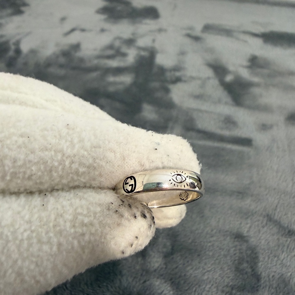 Brand New Gucci Blind for Love Sterling Silver 925 Ring Size 25 (US 11) - Picture 3 of 10
